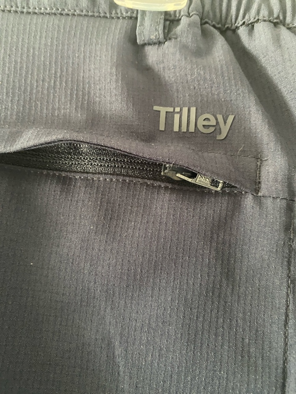 Tilley Tech Skort. Lots of Pokets - Picture 9 of 9